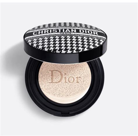 Кушон Dior Forever Couture Perfect Cushion: тональная основа .